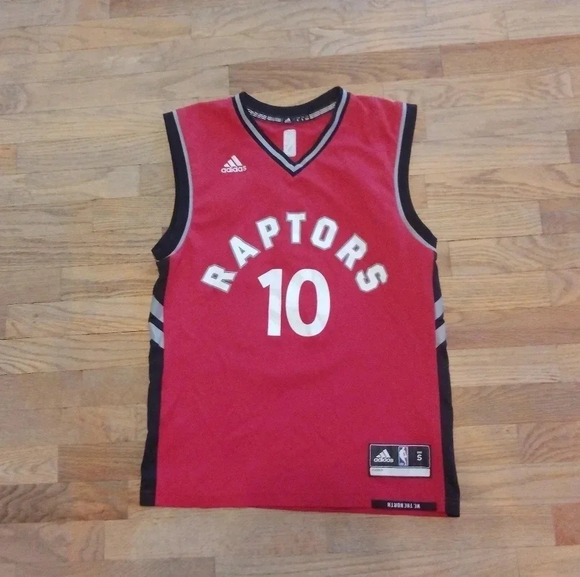 Adidas DeMar DeRozan Red Toronto Raptors #10 Jersey Size Small - Picture 1 of 10